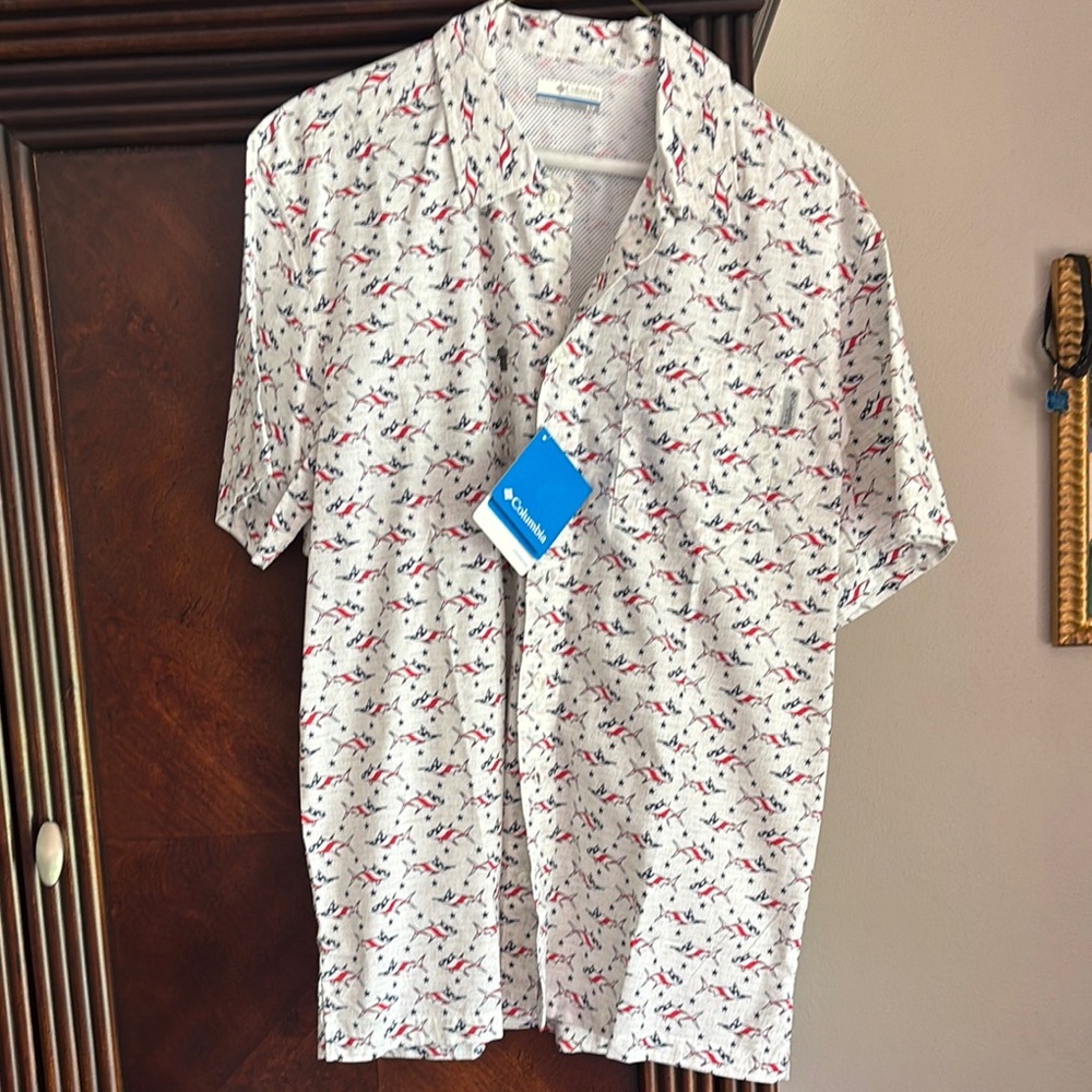 White and Red Casual Button Down Shirt with Relaxed Fit
